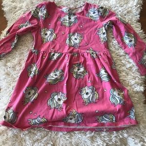 H&M pink unicorns long sleeve kids dress 5T 6